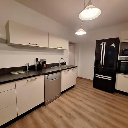 Le Kuttel Centre Historique Apartment *